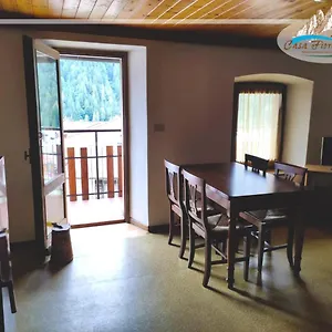  Appartamento Casa Fiorita Da Carmen Italia
